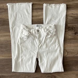 NEVER WORN JUST BLACK white jeans